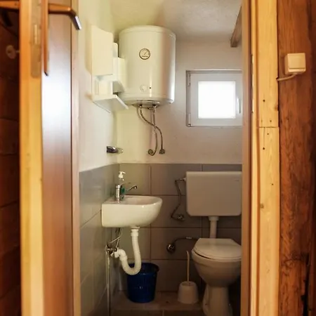 Old Town Konukevi 3*